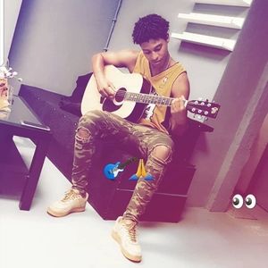 Meet your Posher, Alipio